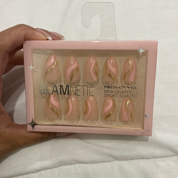 GLAMNETIC PRESS ON NAILS - ROSE QUARTZ - Picture 1 of 3